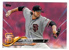 2018 Topps #613 Cory Gearrin 50/50 Pink Mothers Day parallel card Giants