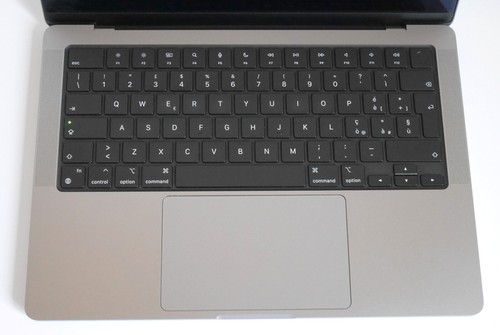 Apple MacBook Pro / M3 / 8GB / 512GB / silber / tastiera italiana / OVP - Afbeelding 4 van 11