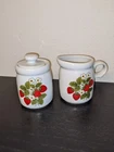 McCoy Strawberry Vine Country CREAMER & SUGAR SET #1414 USA WHITE
