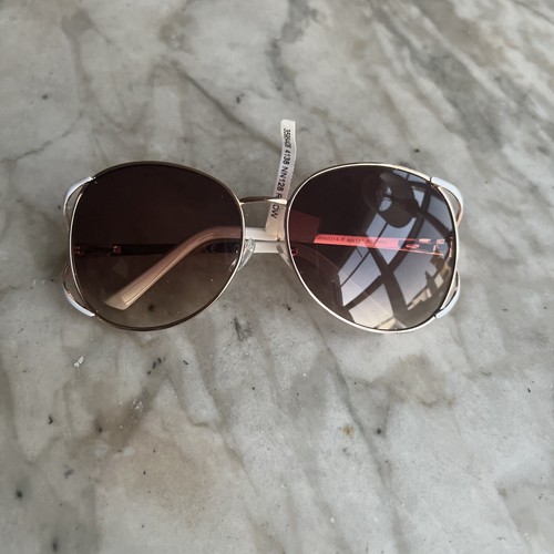 Nanette Lepore NN128 Rosegold/White Sunglasses NWT - Picture 12 of 12