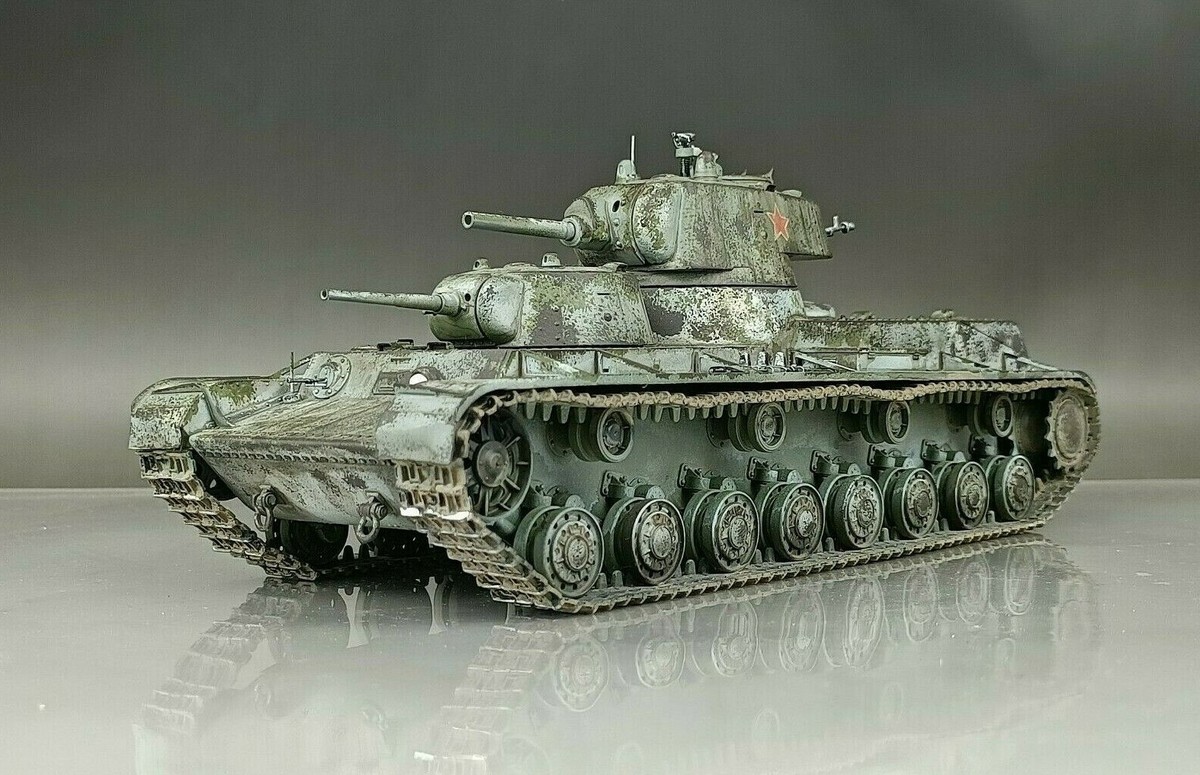 (未使用･未開封品)　タコム 1/35 SMK ソ連軍 重戦車 プラモデル TKO2112 bt0tq1u Amazon | タコム 1/35 ソ連軍 SMK 重戦車 プラモデル TKO2112