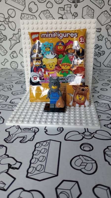 LEGO Series 23 Collectible Minifigures 71034 - Wolf Costume Guy