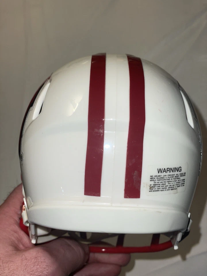 Riddell Wisconsin Badgers Mini Helmet 3 5/8 NCAA - Image 4 of 4