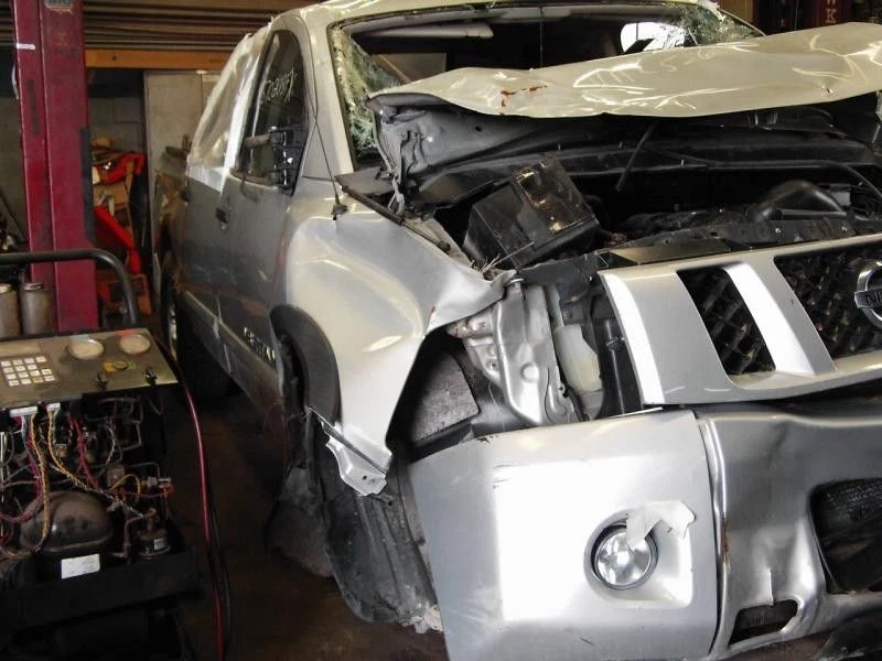 04-13 Nissan Titan Right Passenger Corner Park Light Lamp Fog Driving - Image 2 of 4