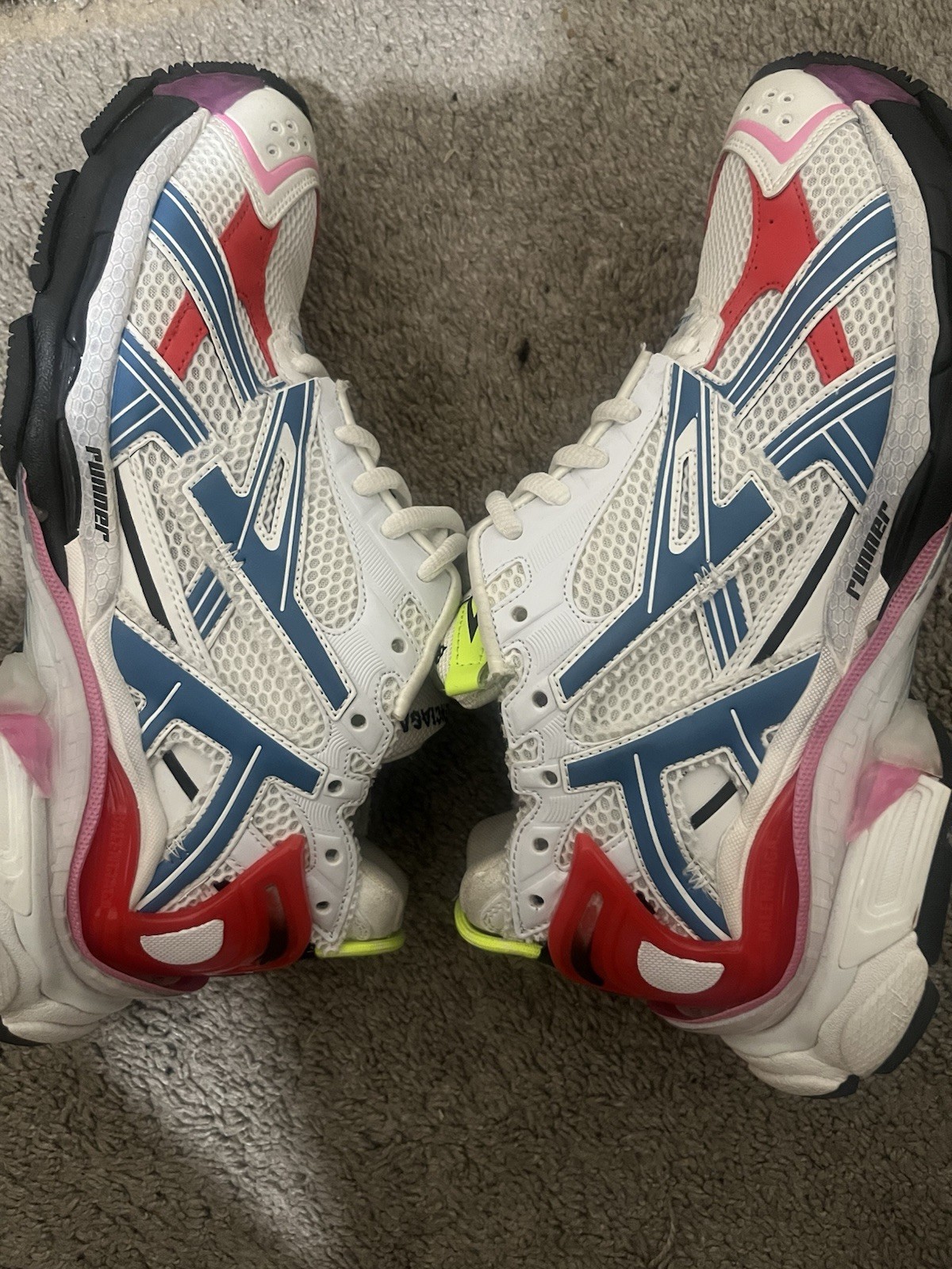 multicolor runner - image 4