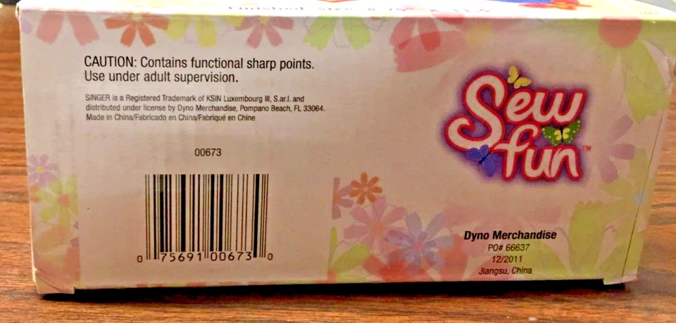 Singer Sew Fun Make your own Cover Kit for Book Journal or eReader NSP #00673 - Image 3 of 4