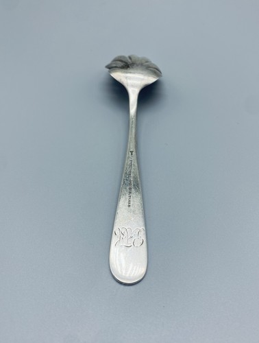 Jacobi and Jenkins Sterling Silver Sugar Spoon shell 6" - Picture 5 of 6