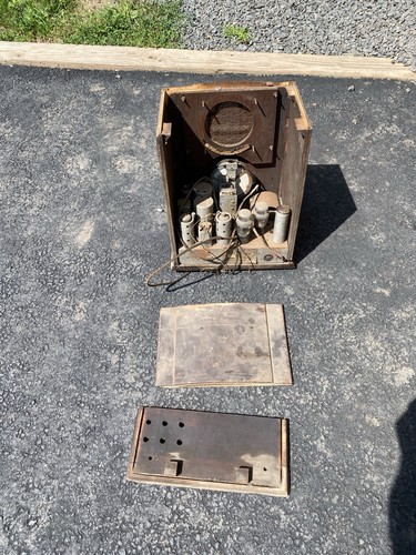 Rare Antique Pilot Model 53 Radio 1934 For Parts Or Restoration - Picture 10 of 11