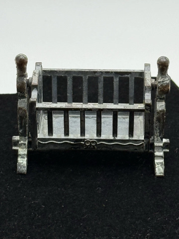 Muebles miniatura vintage para casa de muñecas de metal fundido a presión Durham años 70 Foto 3 de 4