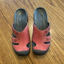 KEEN Burgundy Slip On Mule Clogs Shoes Women's 9.5. Closed Toe