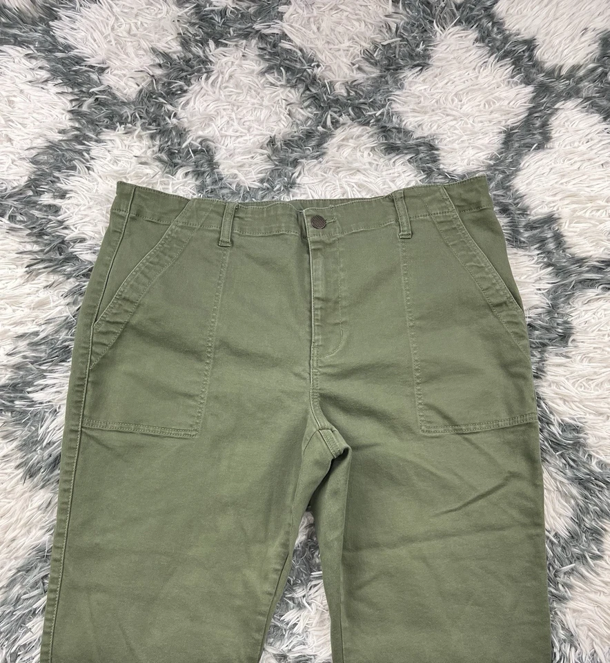 Женские штаны Cabi The Travler на молнии до лодыжки армейские зеленые размер 16 - Изображение 2 из 4