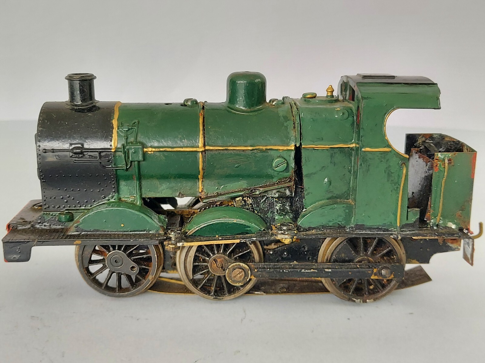 O Gauge KIT / SCRATCH BUILT Fitted with 12 Volt 3 Rail