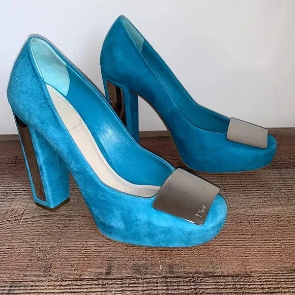 Escarpins Christian Dior en daim bleu