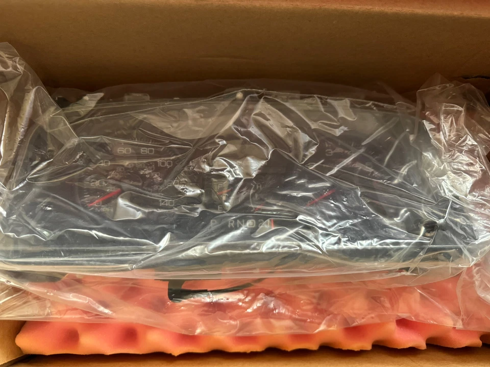 Cuadro de instrumentos velocímetro Ford Crown Victoria 06-10 cero millas 2006-2010 Foto 2 de 4