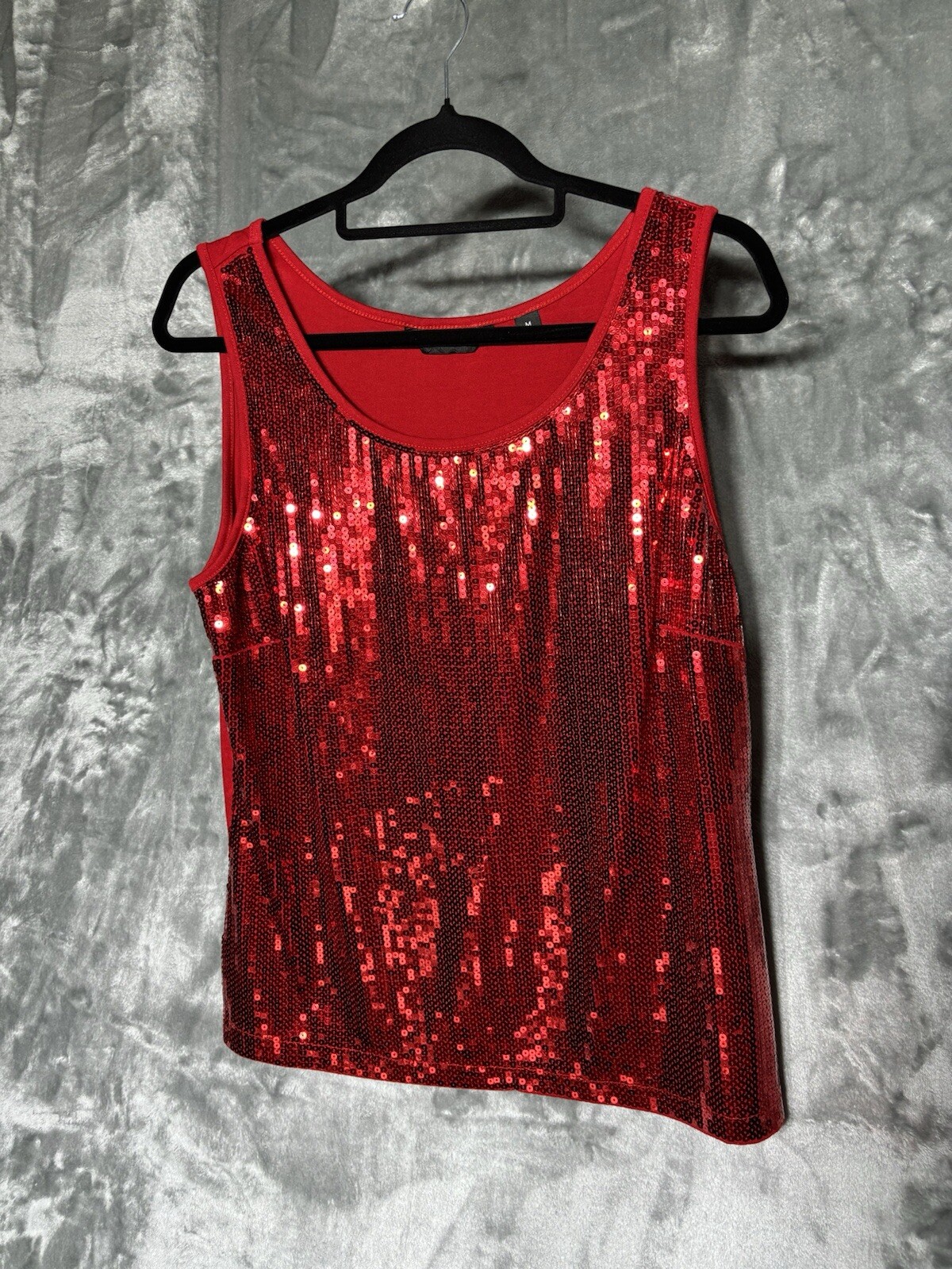 Investments Ladies Sz M Red Sequined Tank Top Lined