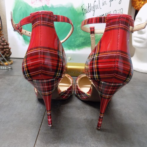 Jessica Simpson Wilrou Red Plaid Patent T-Strap Heels size 9-1/2 - Picture 5 of 14