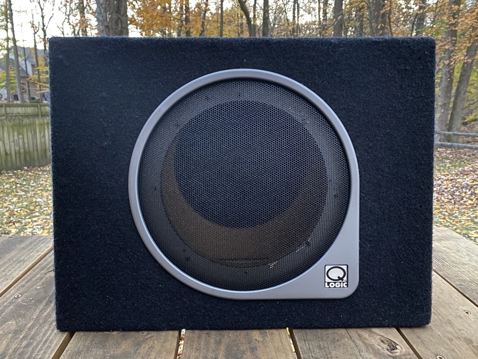 Q-Logic QLT-.6510sx - Single 10" Subwoofer Sealed Slim Truck Box 0.65 Cubic Feet - Image 2 of 4