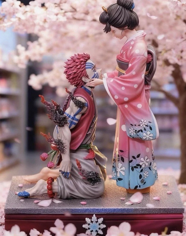 Figurine Demon Slayer Akaza et Koyuki de 27cm pour sublimer votre décoration manga