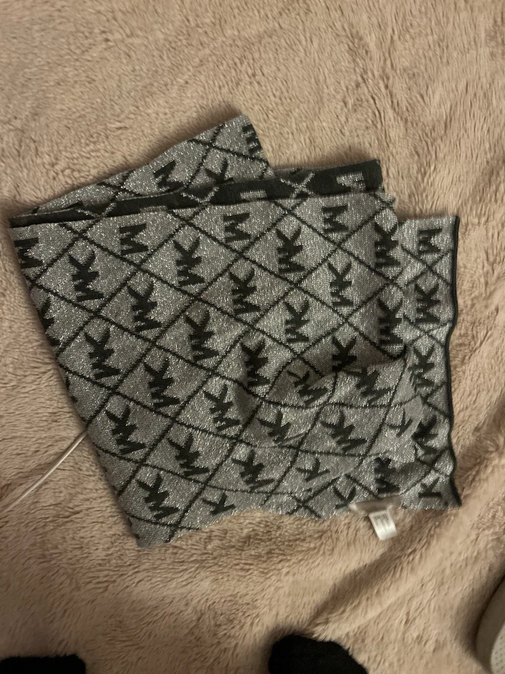 Michael Kors Scarf Grey With Letter Print And Soft Black Letters Silver Grey - Image 4 of 4