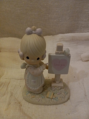 Precious Moments Loving You Dear Valentine, 1987 Members Only PM874 5.5 in Girl
