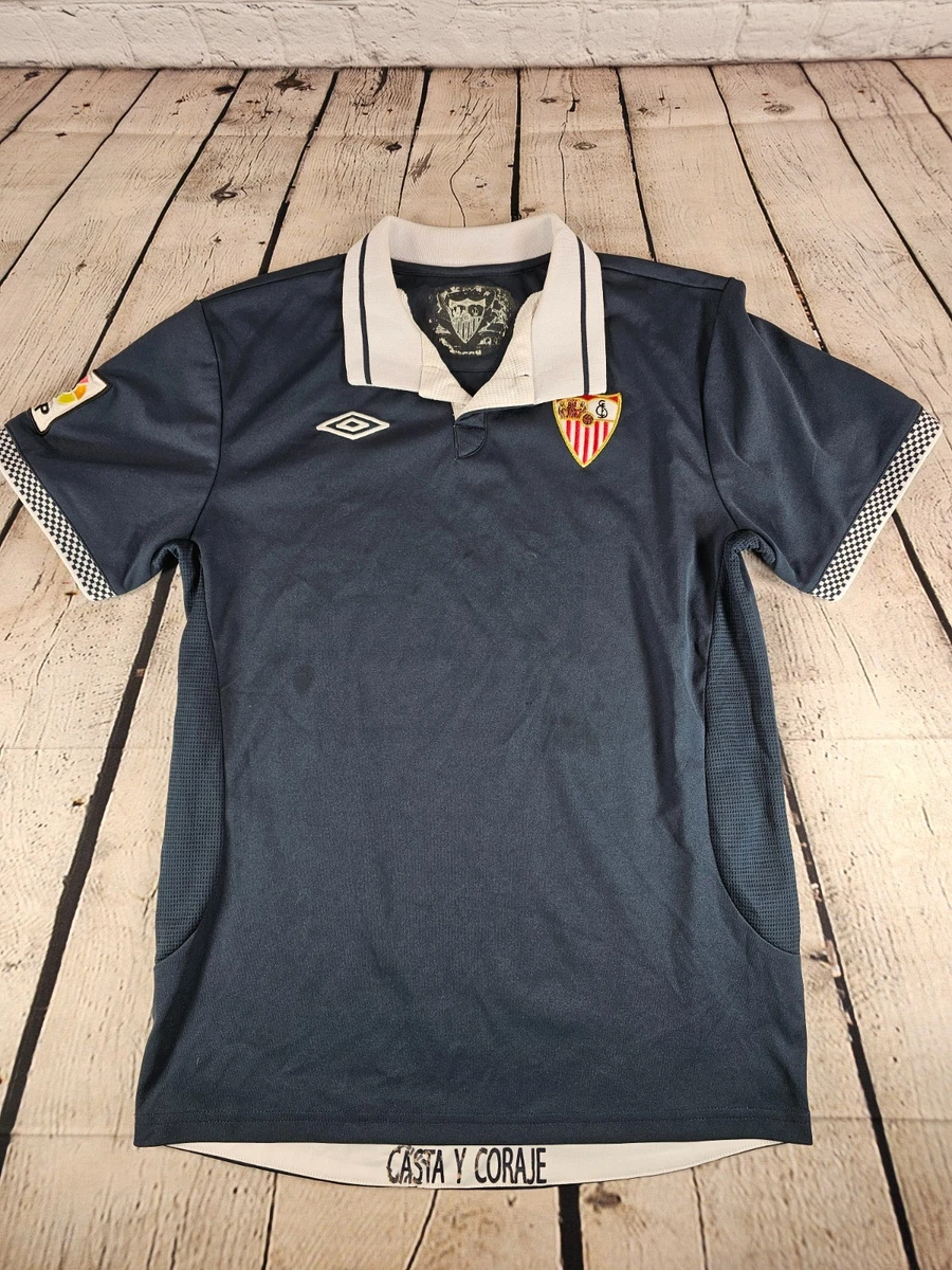 Les maillots du FC Séville 2021-2022 officialisés par Nike