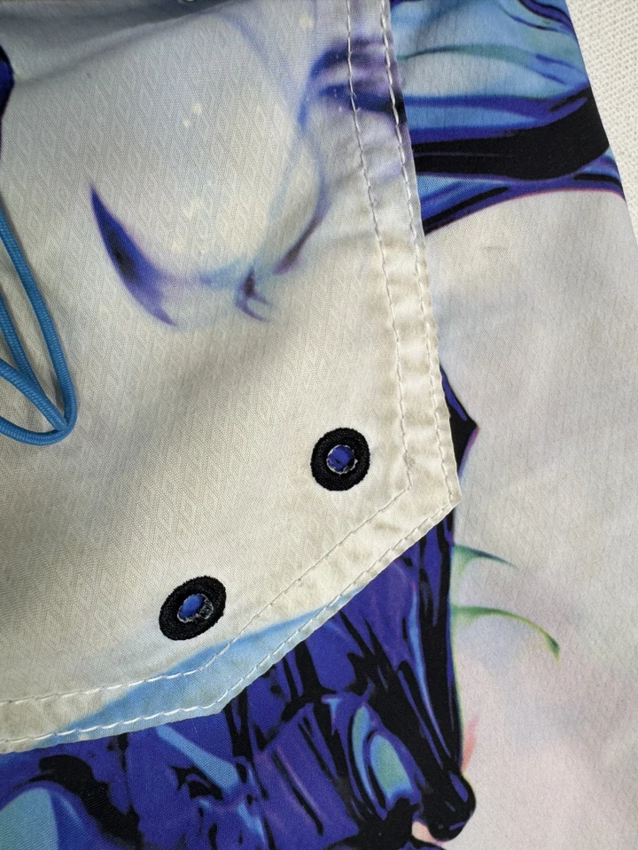 Shorts híbrido masculino Quiksilver 32x9 tinta arte praia casual leve sem forro natação - Imagem 4 de 4