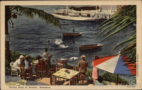 Bahamas Diving Boys at Nassau Teich 1952 Linen Postcard 3d stamp Vintage - Picture 1 of 2