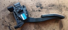 Opel Astra H 1,6i   85KW elektrisches Gaspedal Pedal Gasgeber GM 24427004 ZG
