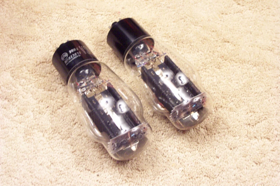 Two, NEW in box, RCA, 5U4G tall, shouldered glass, match date pair, 5U4G, 5U4GB - Image 4 of 4