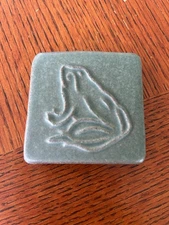 Pewabic Detroit Arts & Crafts Pottery Tile Matte Green Frog NICE