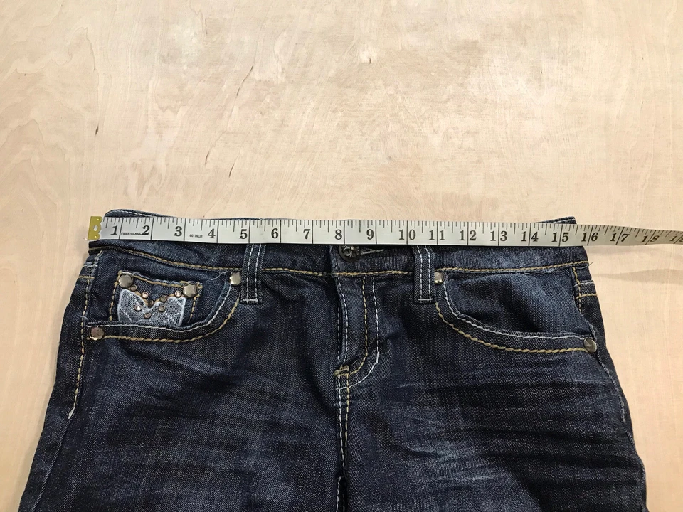 Pantalones cortos de mezclilla con costuras gruesas adornados talla 11/30 Request para mujer Foto 2 de 4