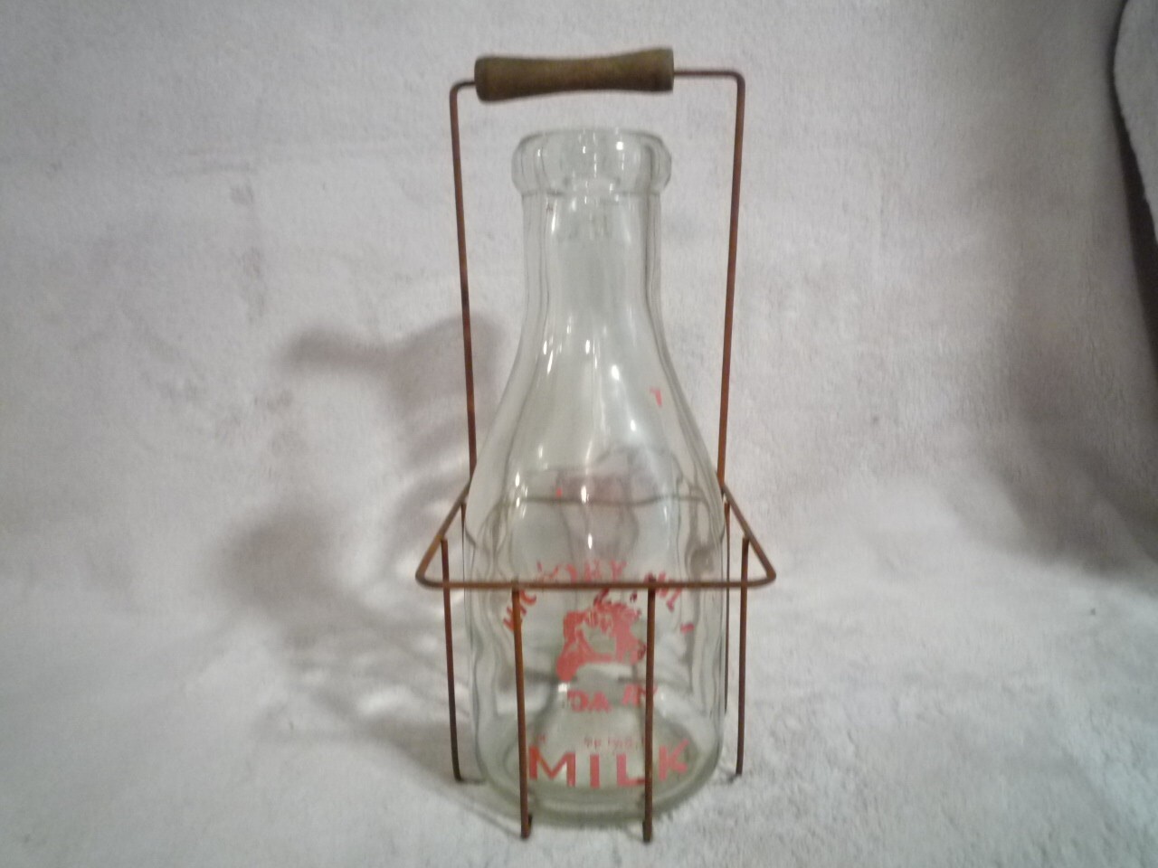 SET OF 2 VINTAGE HICKORY HILLS DAIRY MILK & BUTTERMILK QUART BOTTLES w