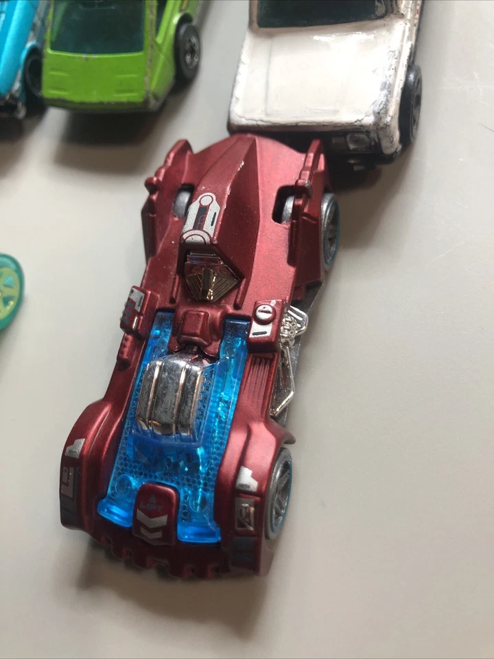 LOT OF 7 HOT WHEELS  CARS 1990s and 2000s See Photos Old Car - Image 2 of 4