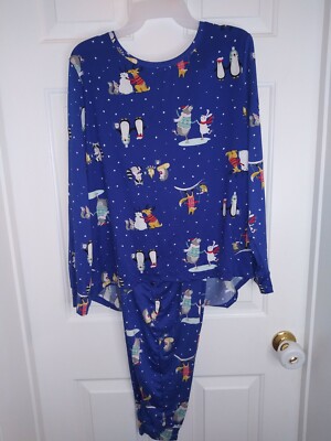 Long Sleeve Secret Treasures Pajamas Walmart Secret Treasures Women's And  Women's Plus Velour Long Sleeve Crew