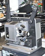 BELL & HOWELL FILMSOUND 16MM PROJECTOR VINTAGE NEEDS SOUND REPAIR