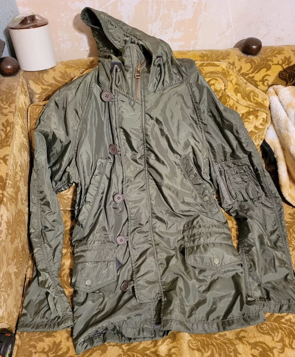 Alpha industries deals windbreaker