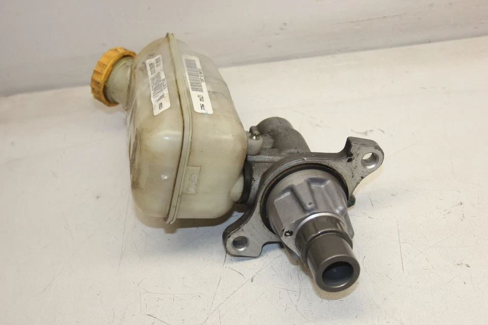 Dodge Chrysler 2007-2017 cilindro maestro de freno (BC34) Foto 4 de 4