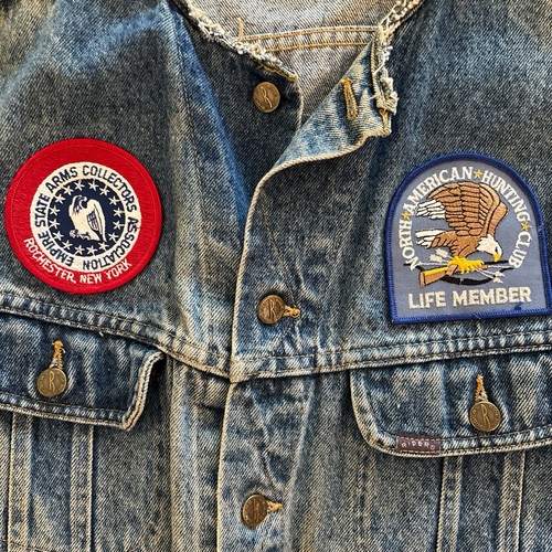 Vintage 1990s Lee Riders Jean Denim Vest Trucker Biker Made in USA XL W/Patches - Picture 5 of 8