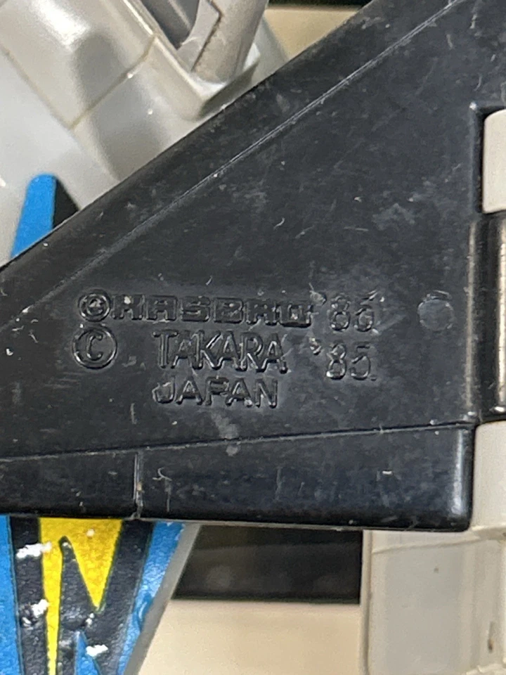 1986 Transformers G1 Aerialbot Skydive Figure – Hasbro Takara Japan Vintage - Image 3 of 4