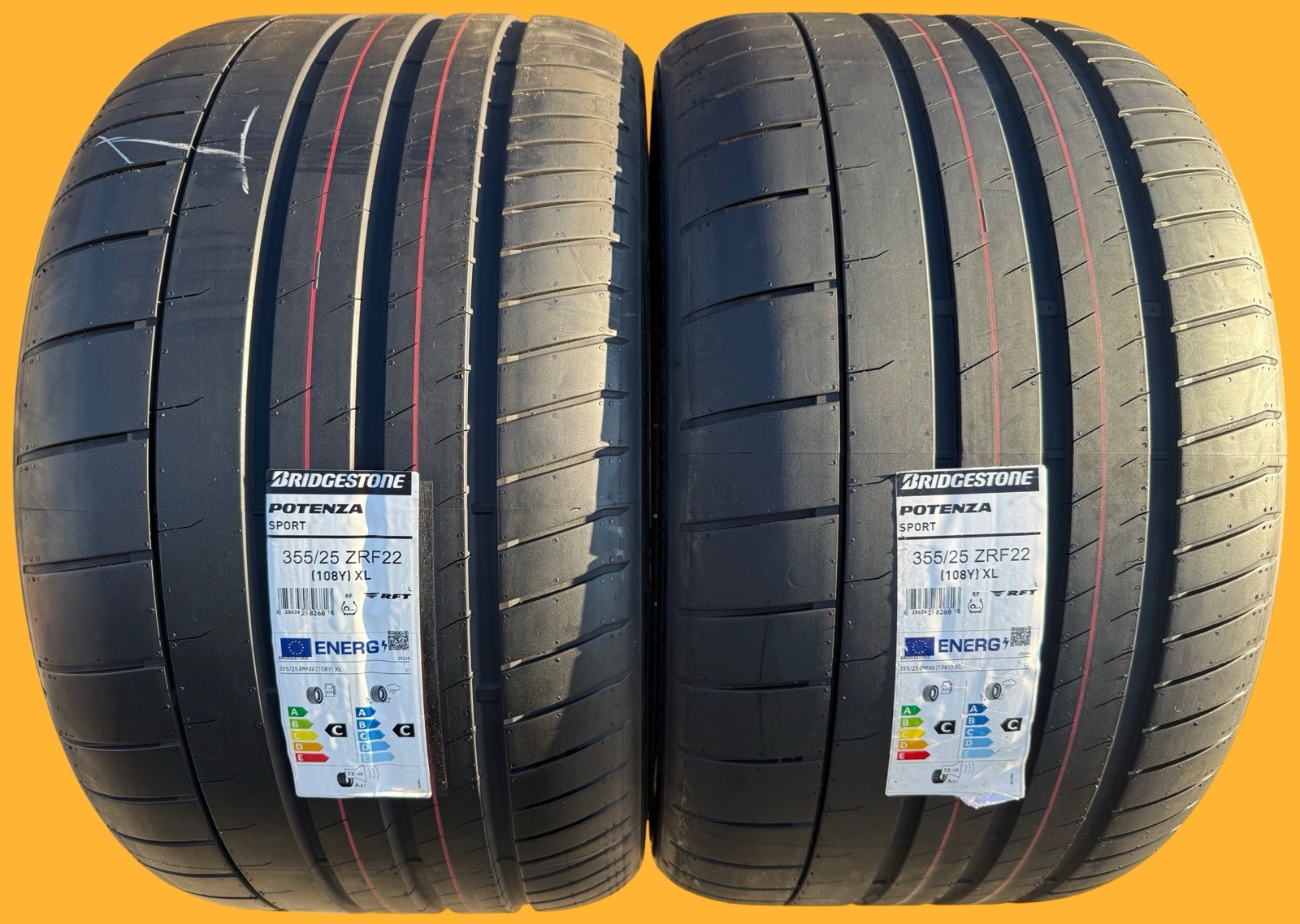 Lamborghini Revuelto Rear Lower Tires Set P/N 015075