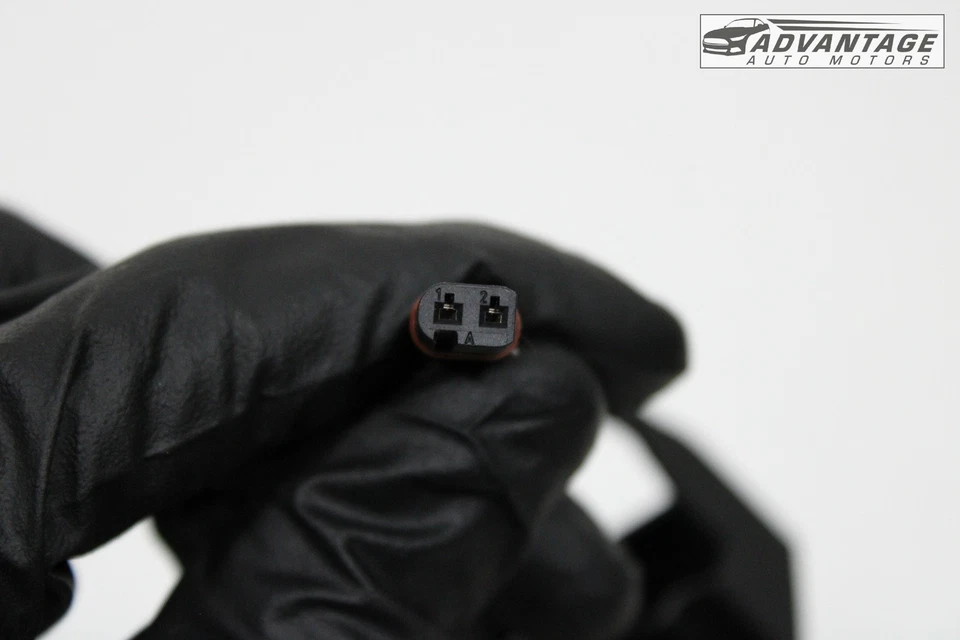 BMW 320I XDRIVE 2013-2018 panel de puerta delantera derecha manija exterior con base OEM Foto 4 de 4