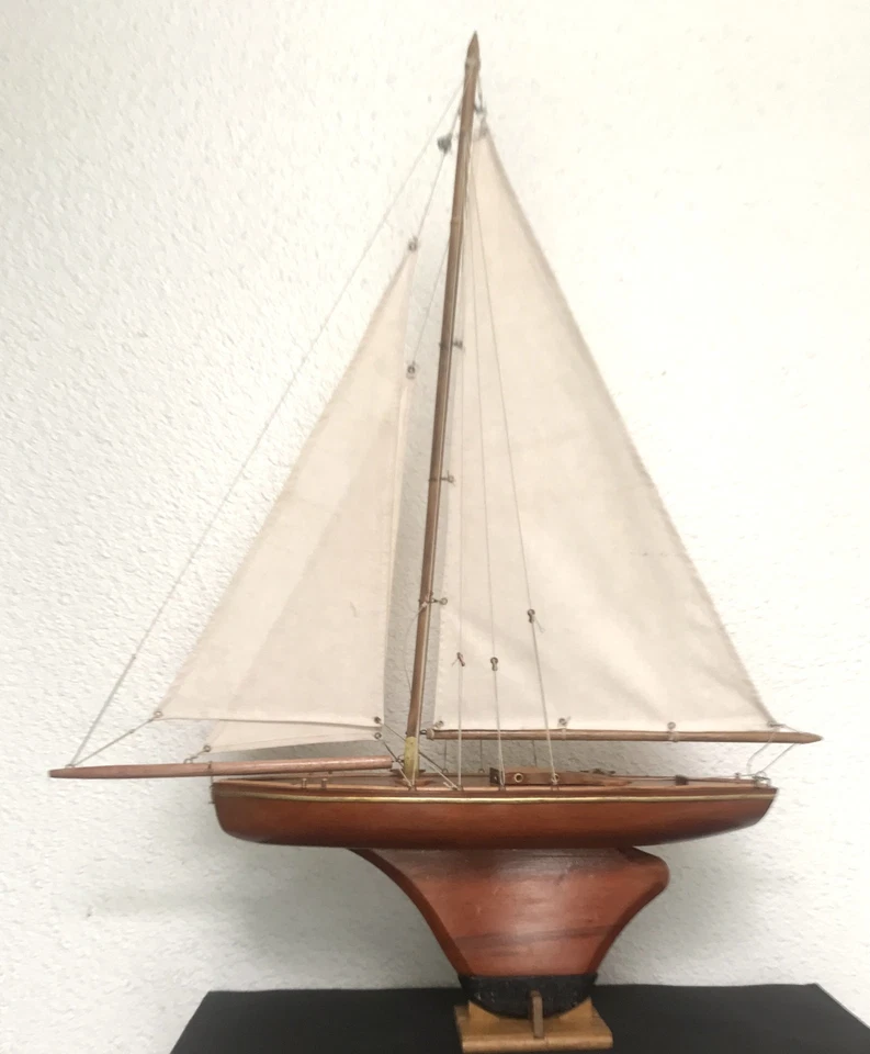 VOILIER DE BASSIN BORDA TYPE YP LUXE ACAJOU YACHT DE COLLECTION CANOT BATEAU - Photo 1/4
