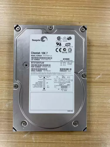 SEAGATE 10k.7 ST373207LW 73GB 10000 RPM ULTRA320 68PIN SCSI Internal Hard Drive - Picture 4 of 6