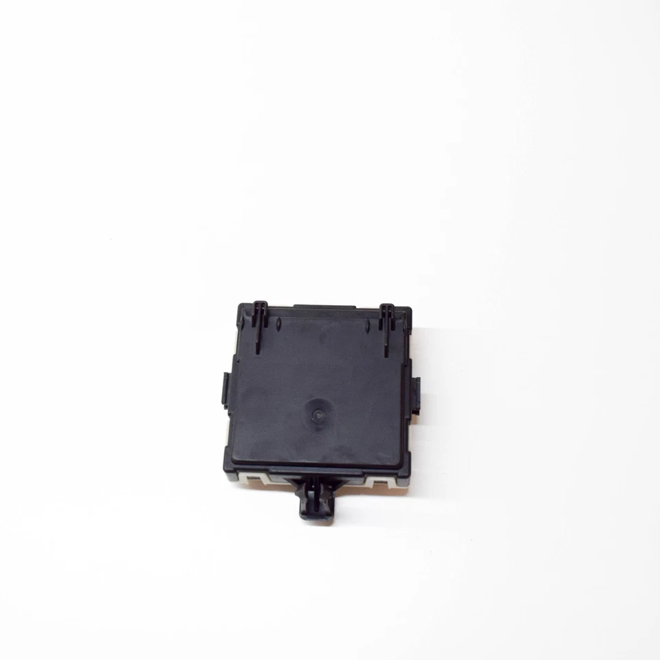 MERCEDES-BENZ A W177 A200 Front Left Door Control Unit ECU A1779005109 2021 Foto 2 de 4