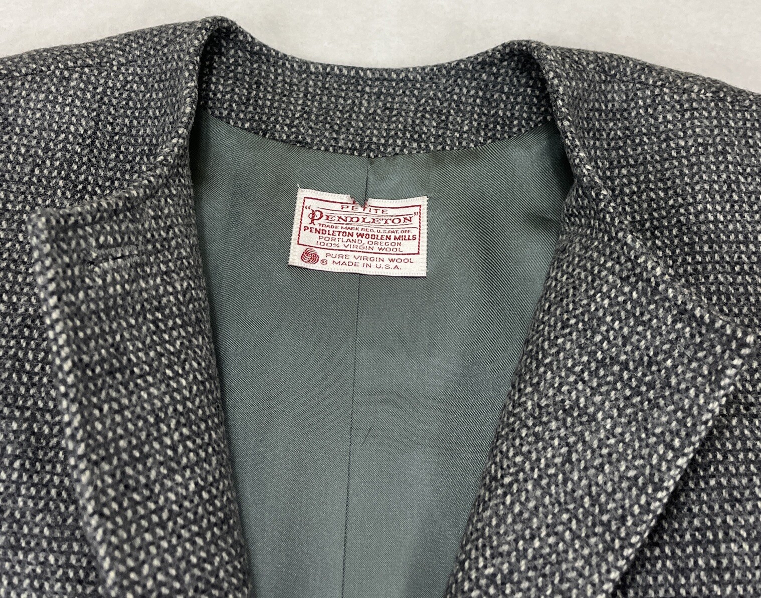 VTG Pendleton Gray Lined Virgin Wool Collarless B… - image 3