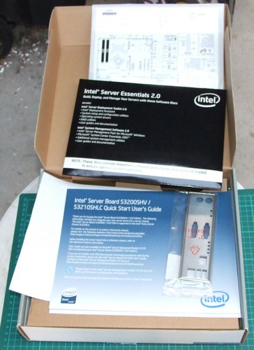 Intel Server Board S3210SH motherboard for LGA775 CPUs S3210SHLC - Photo 3/6
