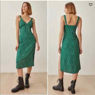 reformation green floral midi dress Reformation Gwenyth Midi Wrap Dress Green Floral Print Crepe Size Medi –  Celebrity Owned main image 1