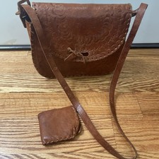 VTG Tooled Leather Western Purse  Wallet Shoulder Bag Boho 8  T x 9  Preowned
