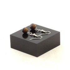 stones And Minerals. Earrings 1 Tiger Eye Matte 8 Mm In Steel