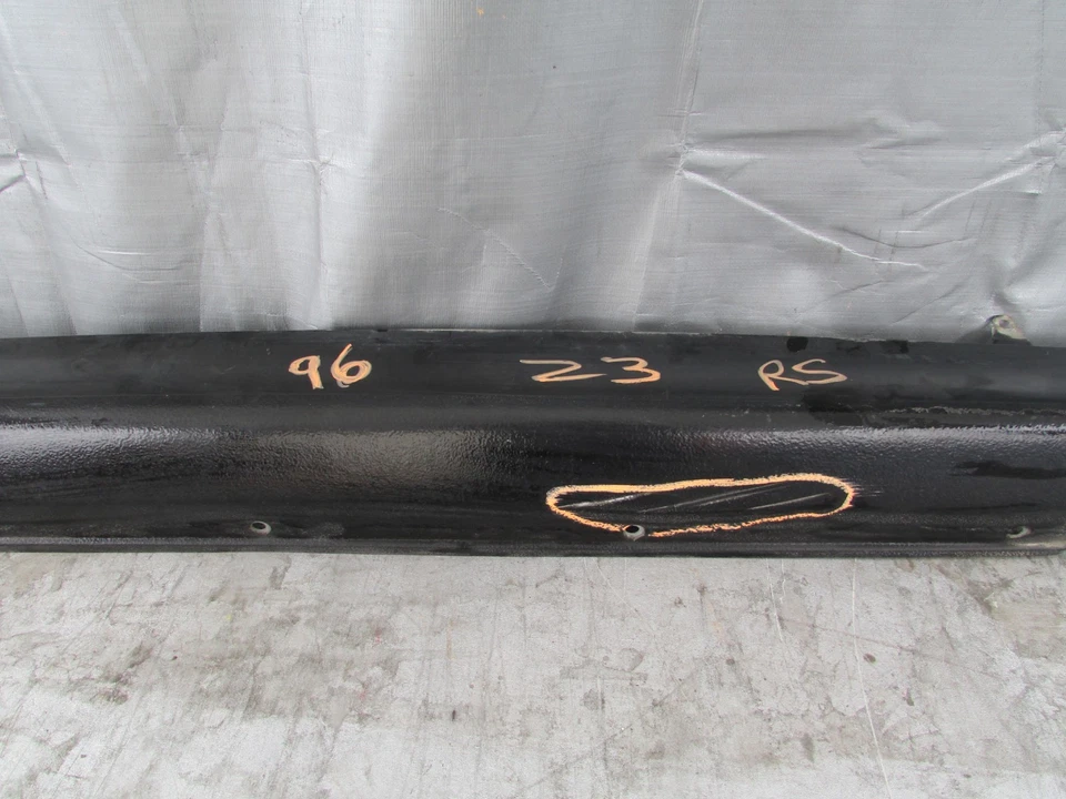 1996-1998 BMW Z3 E36 RIGHT PASSENGER SIDE ROCKER MOLDING SKIRT PANEL BLACK OEM - Image 4 of 4